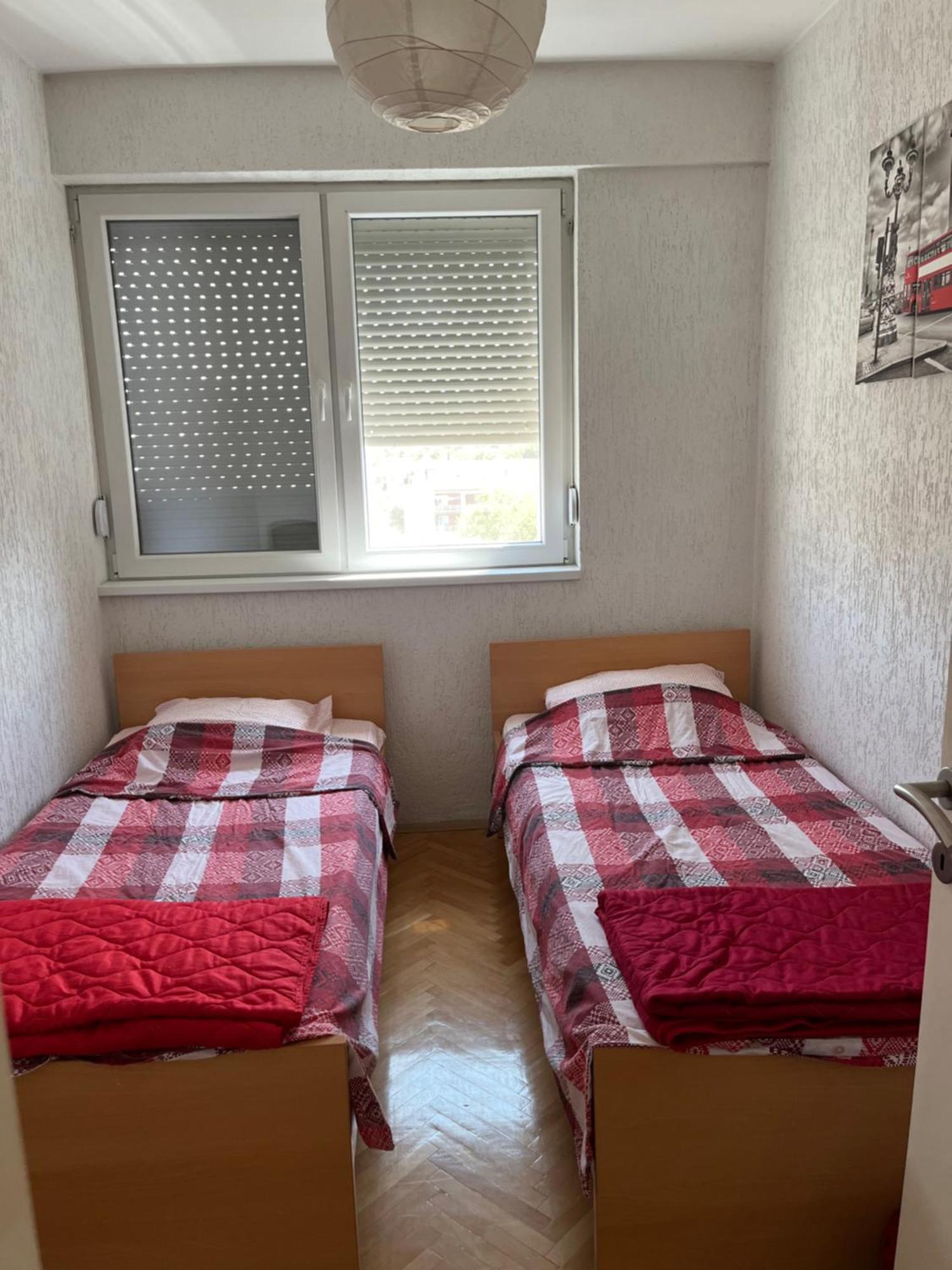 Apartment Velesz Kültér fotó